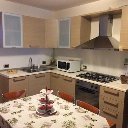 Apartament Locazione Turistica Lea Castelnuovo del Garda Zewnętrze zdjęcie