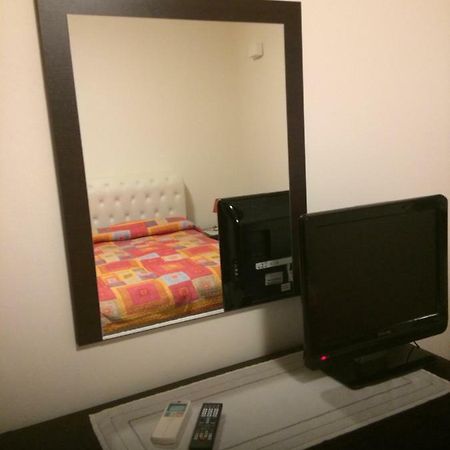 Apartament Locazione Turistica Lea Castelnuovo del Garda Zewnętrze zdjęcie