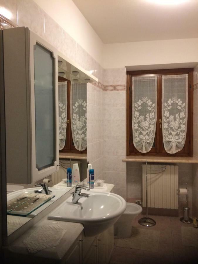 Apartament Locazione Turistica Lea Castelnuovo del Garda Zewnętrze zdjęcie