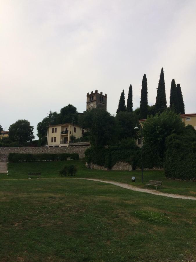 Apartament Locazione Turistica Lea Castelnuovo del Garda Zewnętrze zdjęcie